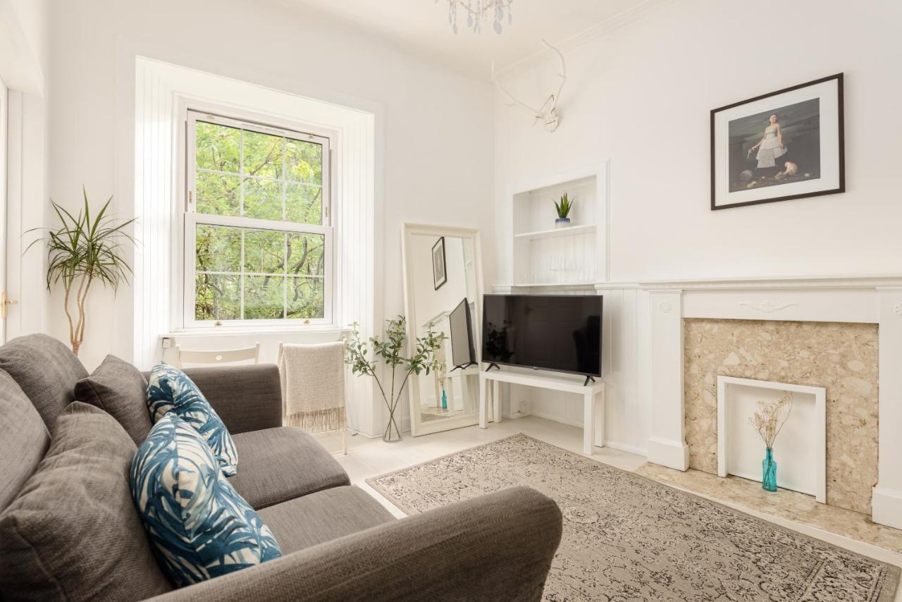 The Tollcross Apartment - Modern & Bright 1Br Единбург Екстериор снимка